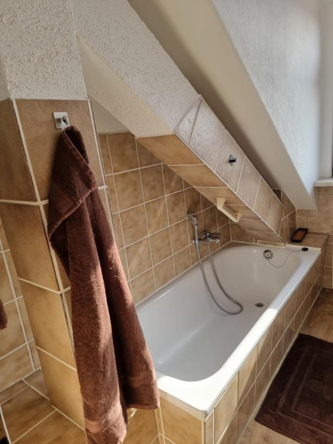 Tante Emma Amsterdam Apartment Касел Екстериор снимка